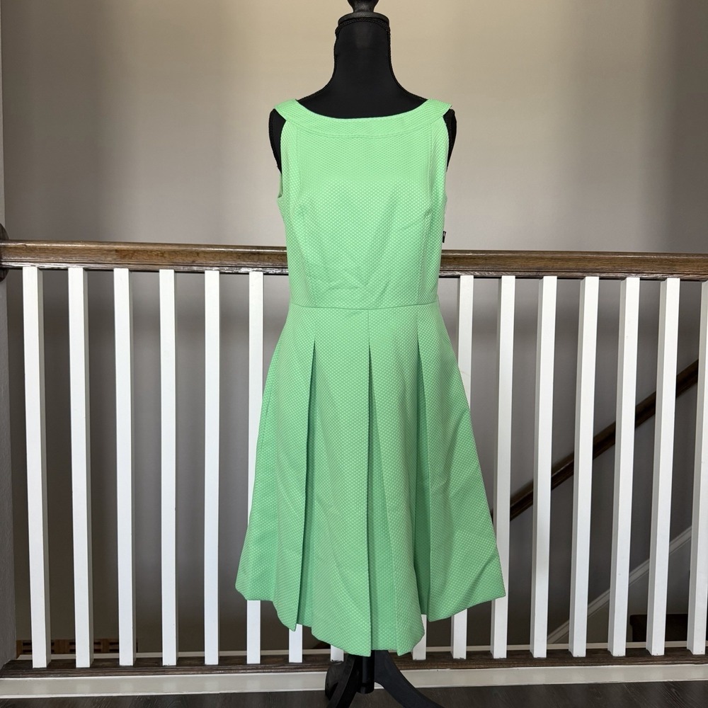 Alex Marie NWT Pleated High Neck Women 6 Sleeveless Green Office Cocktail Party